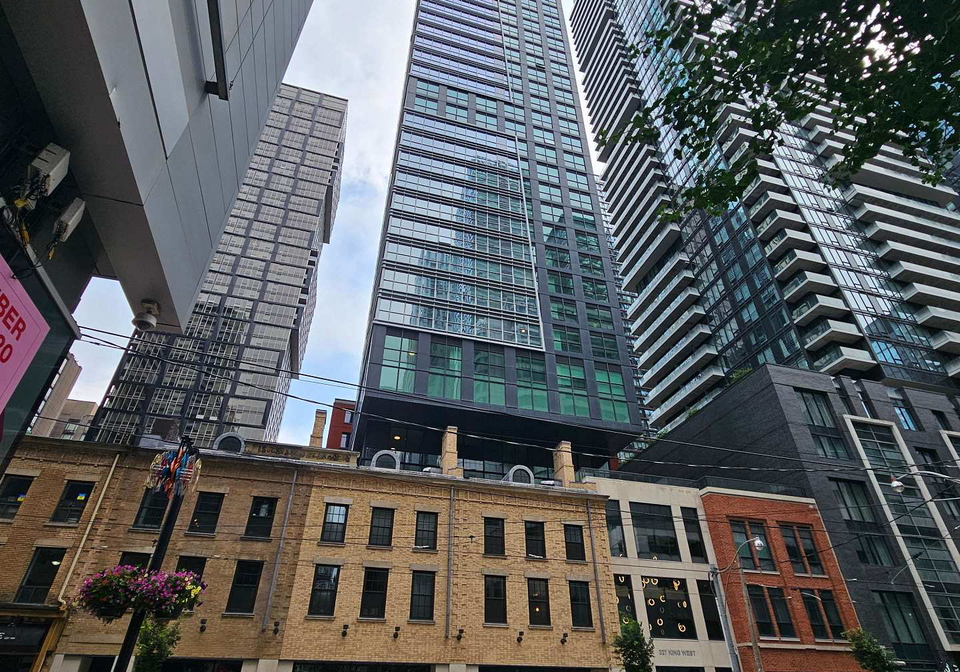 327-king-street-w-toronto-toronto-ontario-c13595552