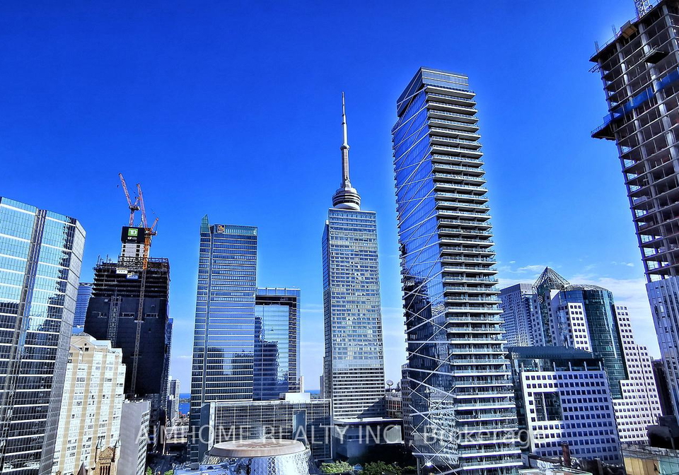 126-simcoe-street-toronto-toronto-ontario-c13595604