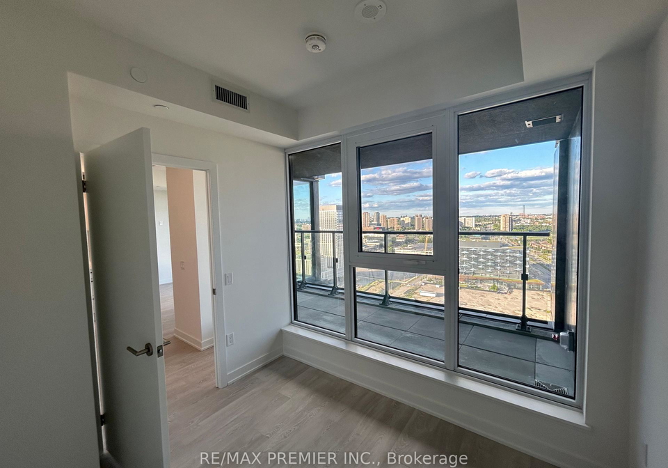 5-quarrington-lane-toronto-north-york-ontario-c13595610