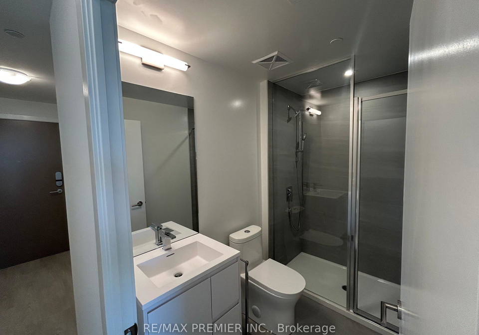 5-quarrington-lane-toronto-north-york-ontario-c13595610