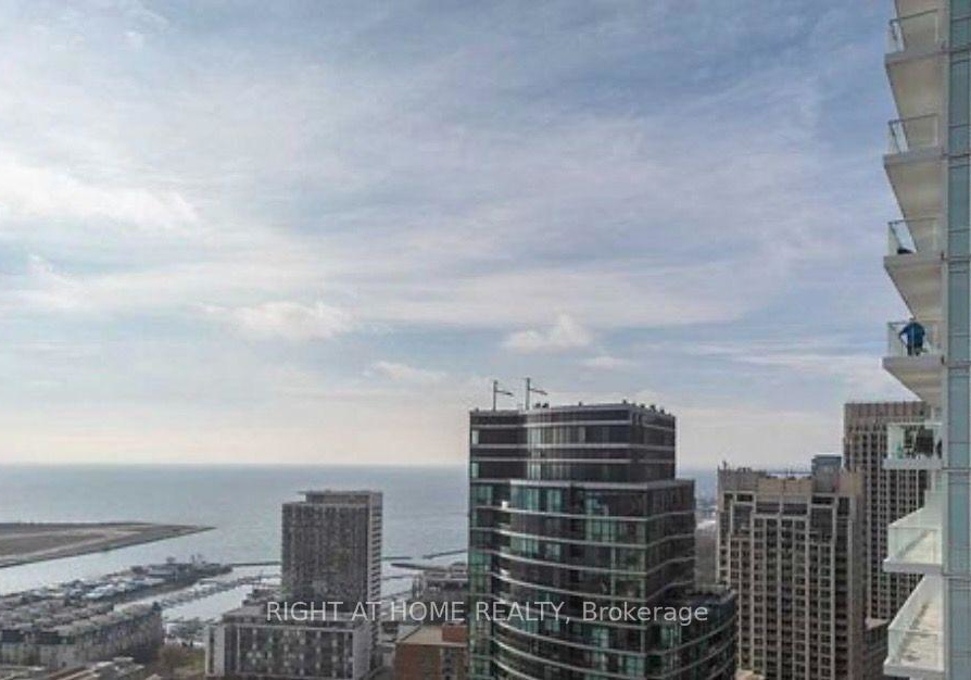 17-bathurst-street-toronto-toronto-ontario-c13595630
