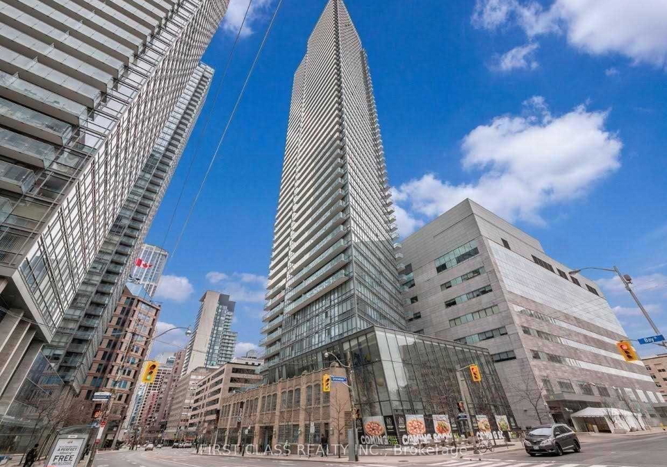832-bay-street-toronto-toronto-ontario-c13595770