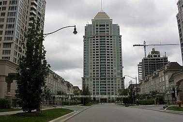 17-barberry-place-toronto-north-york-ontario-c13595818
