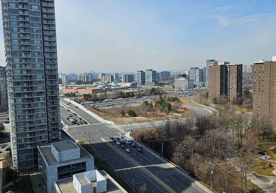 30-herons-hill-way-toronto-north-york-ontario-c13596050