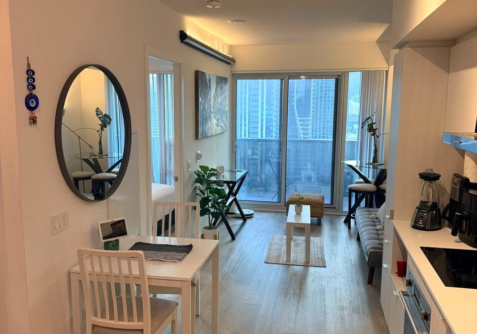 138-downes-street-toronto-toronto-ontario-c13596080