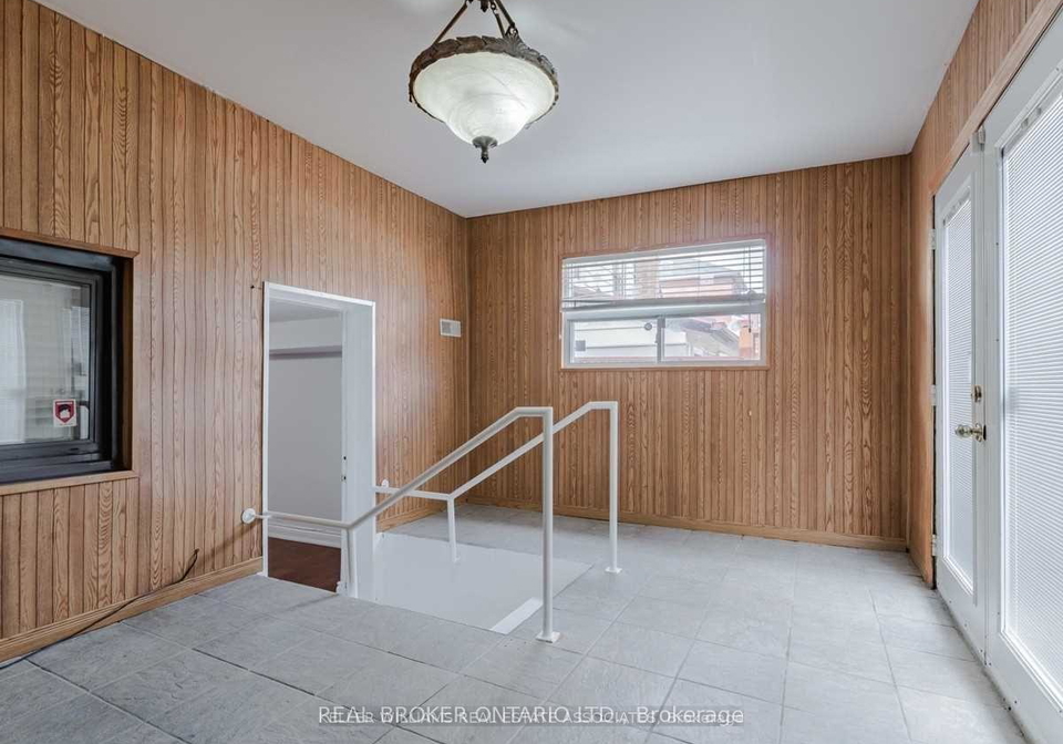 461-westmount-avenue-toronto-toronto-ontario-c13596190