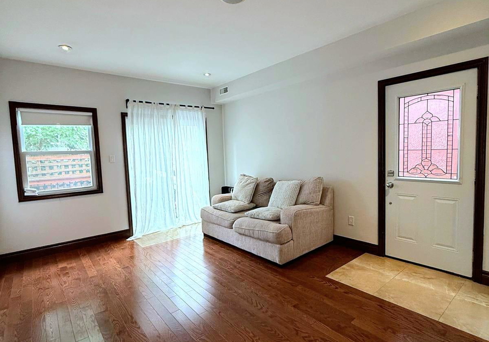 267-saint-helens-avenue-toronto-toronto-ontario-c13596214
