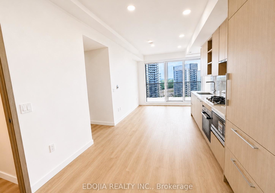 18-esther-shiner-boulevard-toronto-north-york-ontario-c13596228