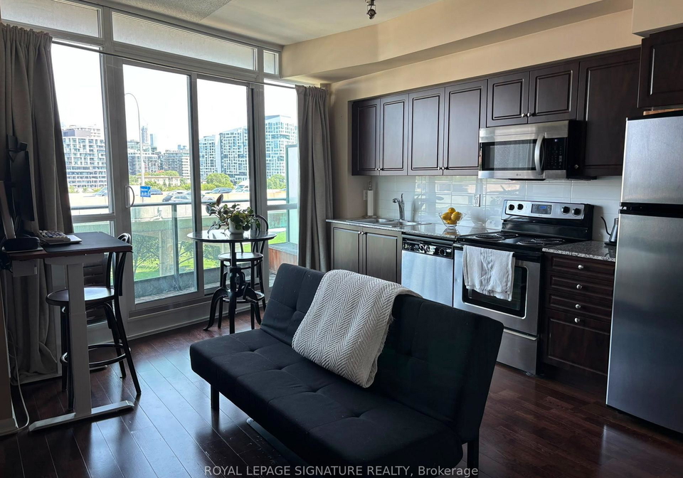 209-fort-york-boulevard-toronto-toronto-ontario-c13596266