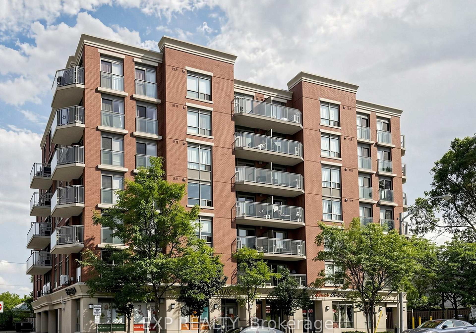 801-sheppard-avenue-w-toronto-toronto-ontario-c13596338