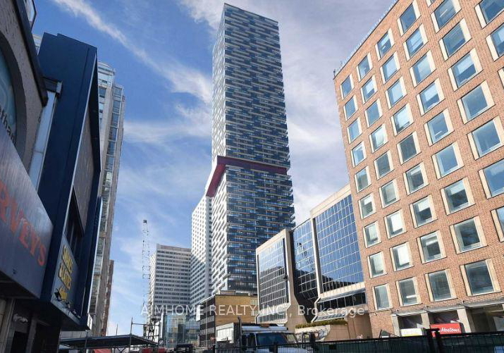 8-eglinton-avenue-e-toronto-toronto-ontario-c13596358