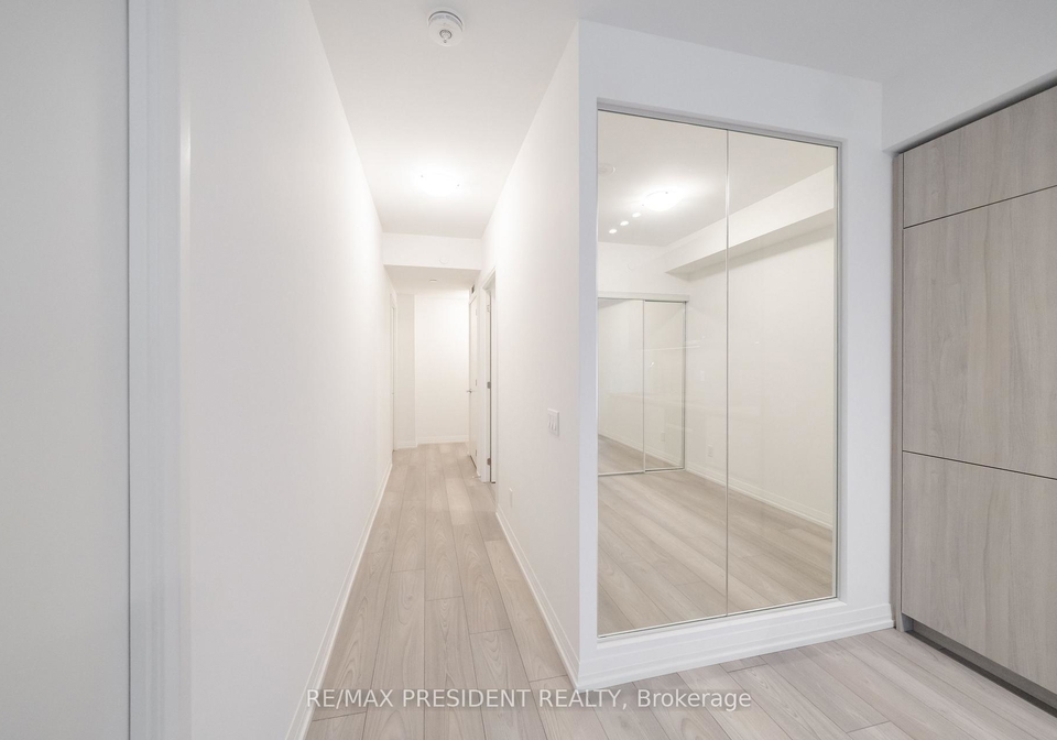 400-king-street-w-toronto-toronto-ontario-c13596792