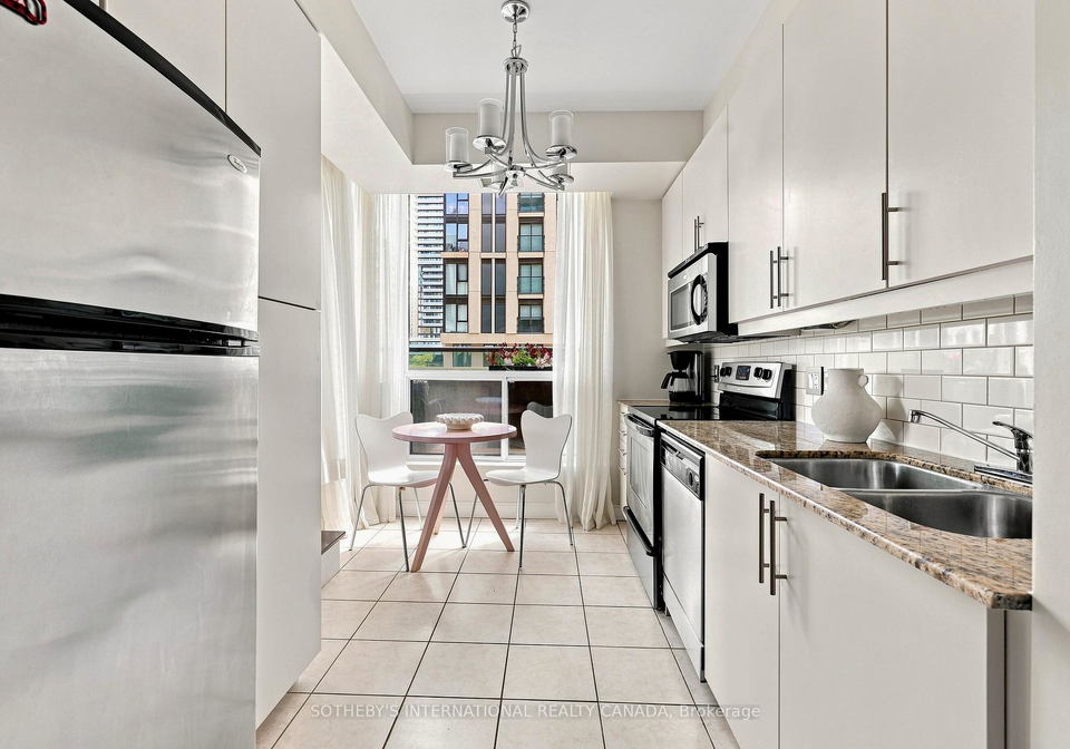 88-broadway-avenue-toronto-toronto-ontario-c13596832