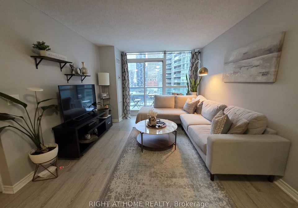 25-lower-simcoe-street-toronto-toronto-ontario-c13597142
