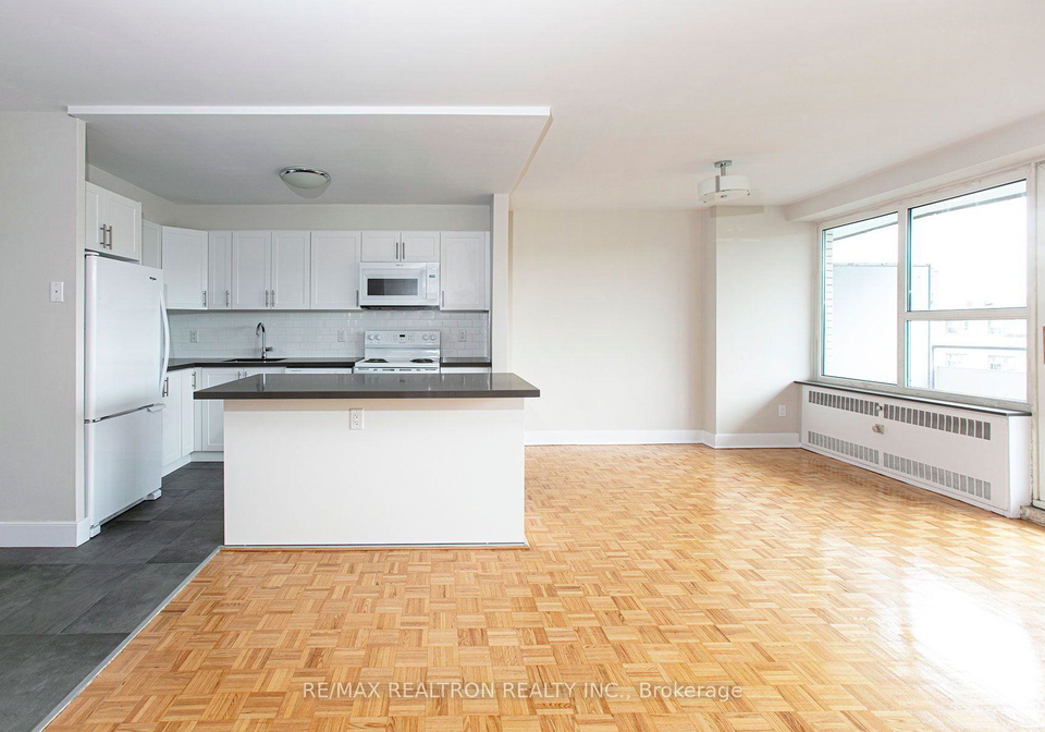 10-shallmar-boulevard-toronto-toronto-ontario-c13597306