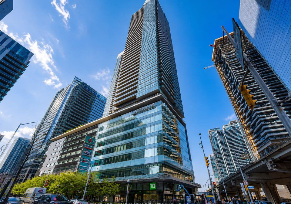 55-bremner-boulevard-toronto-toronto-ontario-c13597356
