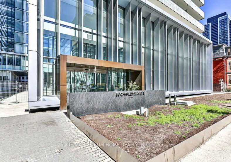 50-charles-street-e-toronto-toronto-ontario-c13597736