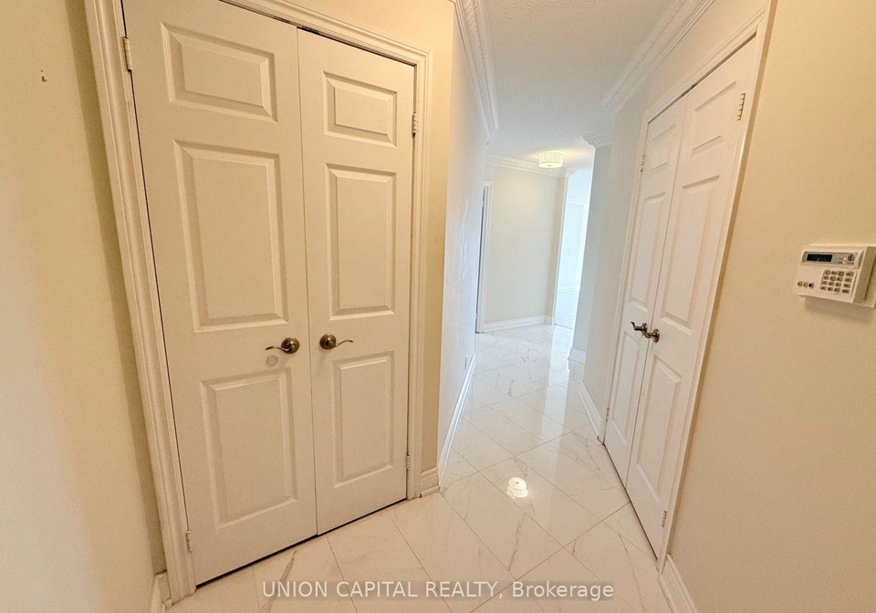 78-harrison-garden-boulevard-toronto-north-york-ontario-c13597892