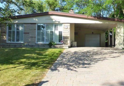 38-bayberry-crescent-toronto-north-york-ontario-c13597954