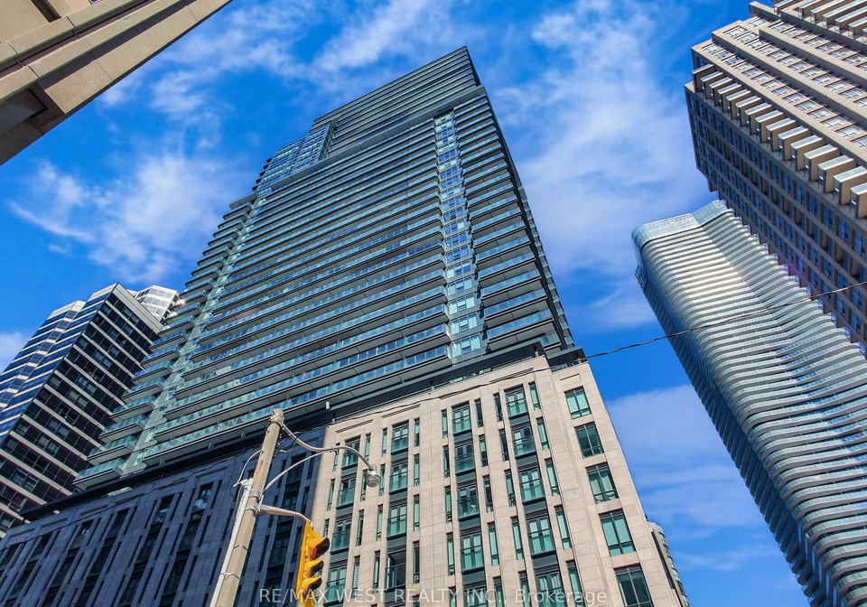 955-bay-street-toronto-toronto-ontario-c13598064