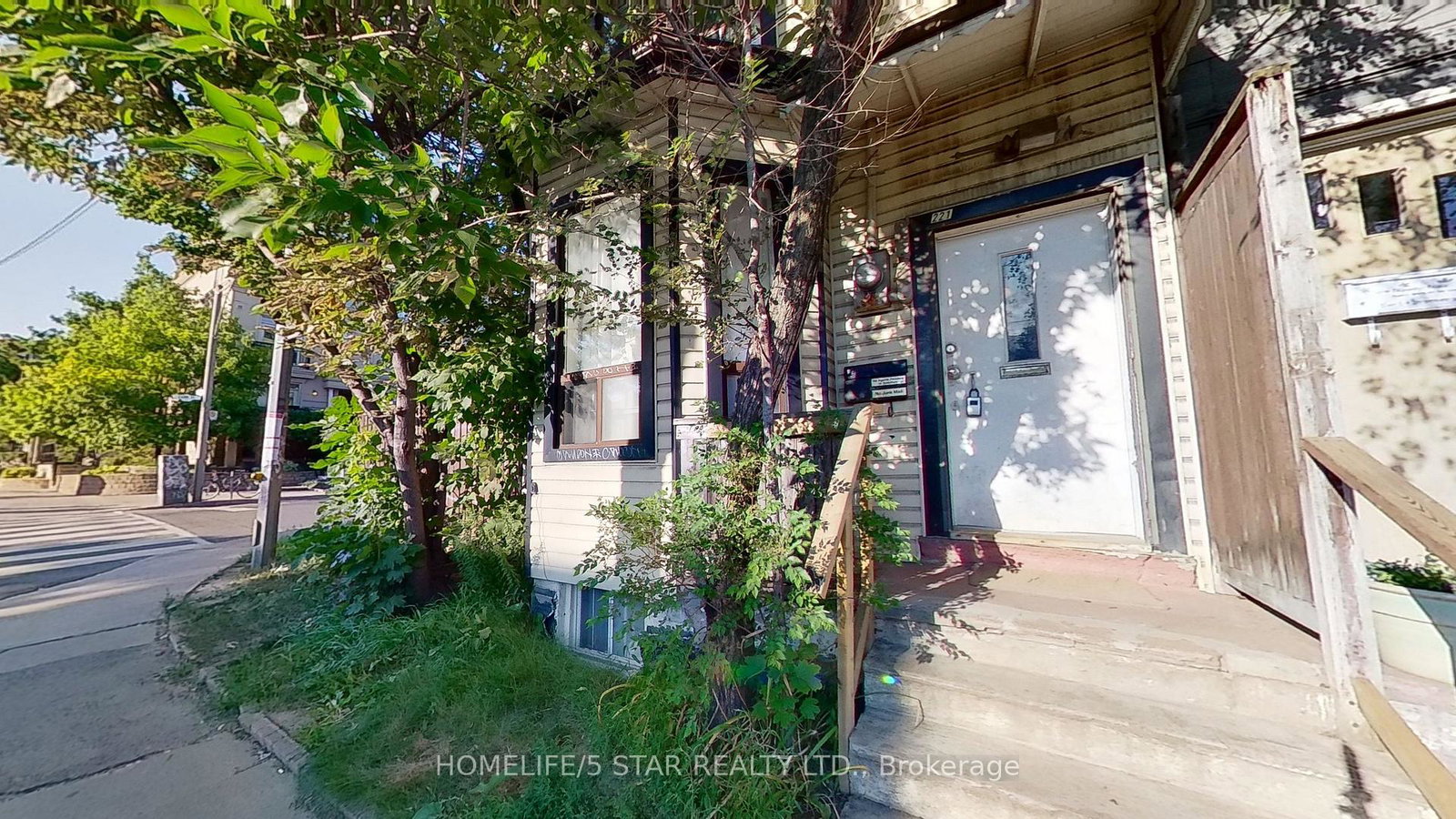 221-bathurst-street-toronto-toronto-ontario-c13598122