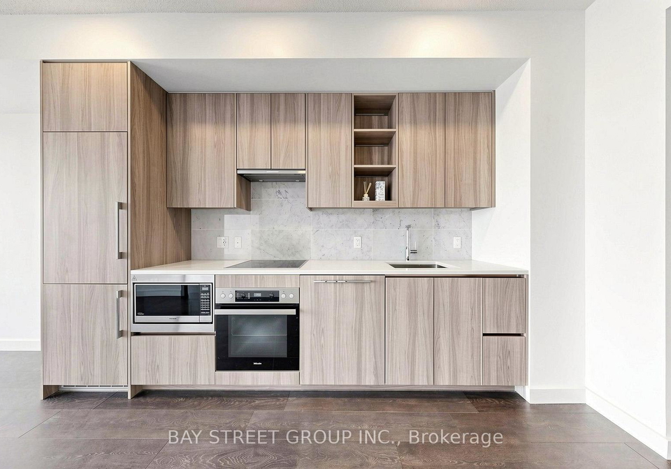 95-mcmahon-drive-toronto-north-york-ontario-c13598164