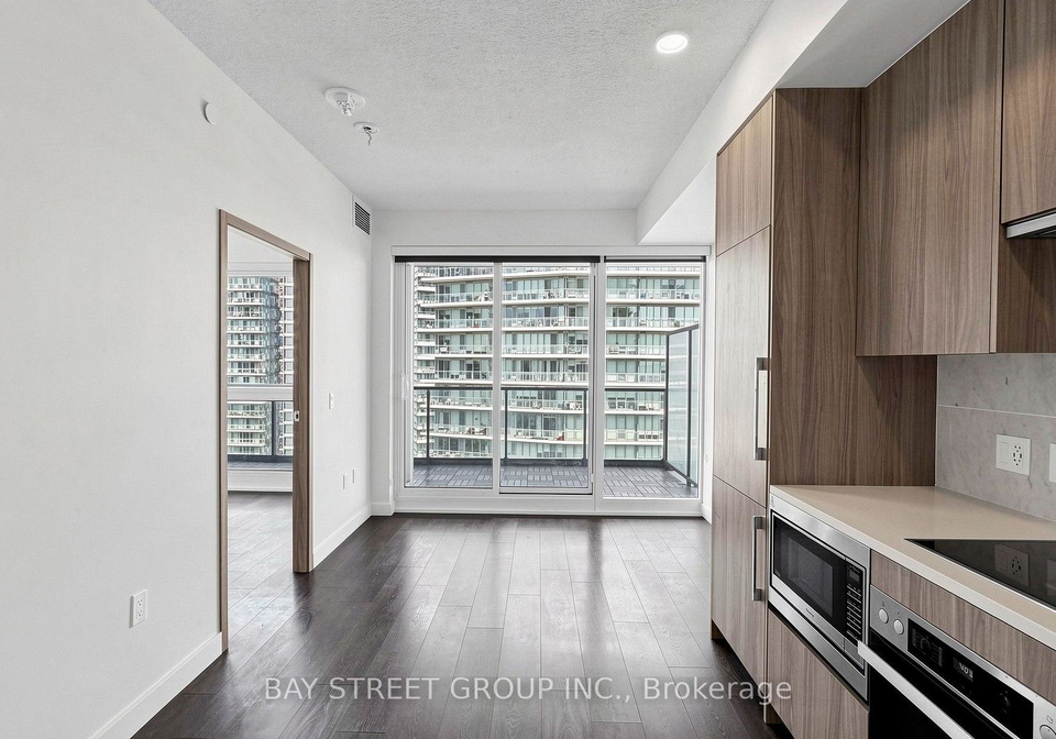 95-mcmahon-drive-toronto-north-york-ontario-c13598164
