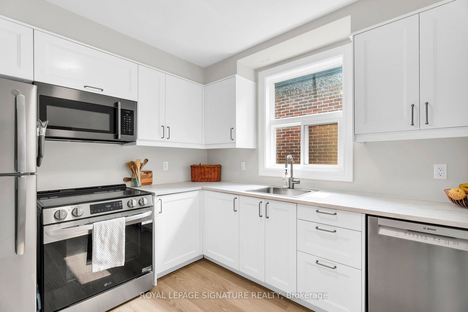 117-hillsdale-avenue-e-toronto-toronto-ontario-c13598690