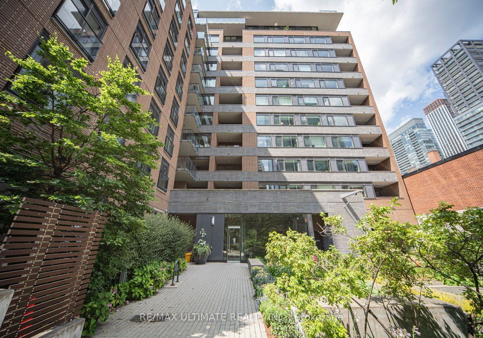 400-wellington-street-w-toronto-toronto-ontario-c13599152
