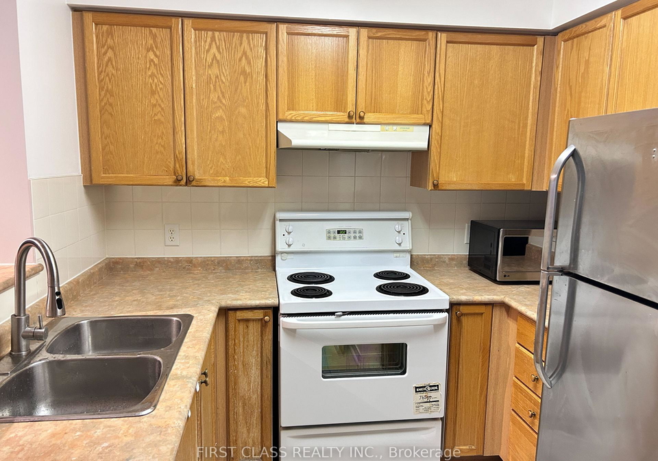 22-olive-avenue-toronto-north-york-ontario-c13599392