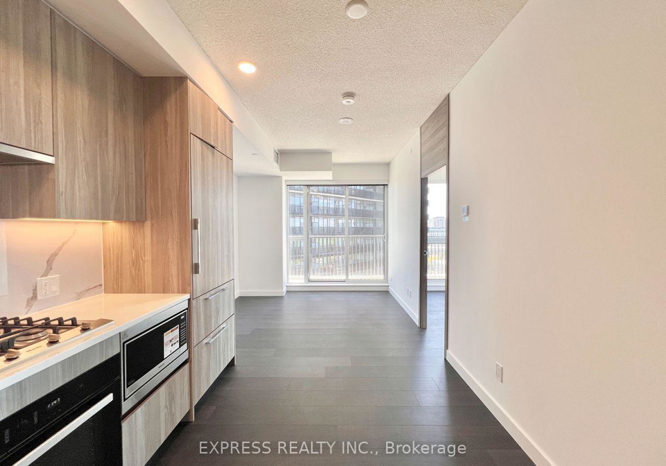 68-esther-shiner-boulevard-toronto-north-york-ontario-c13599554