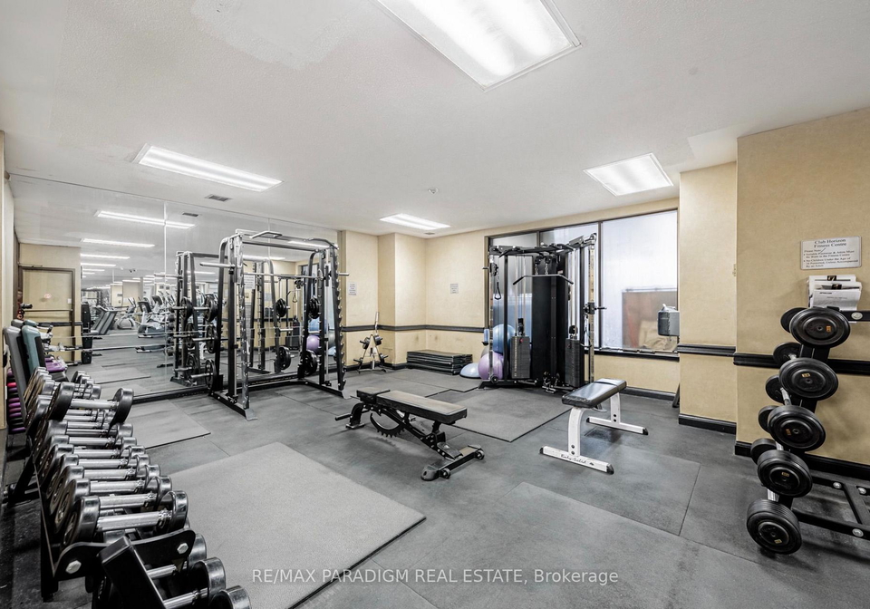 633-bay-street-toronto-toronto-ontario-c13599634