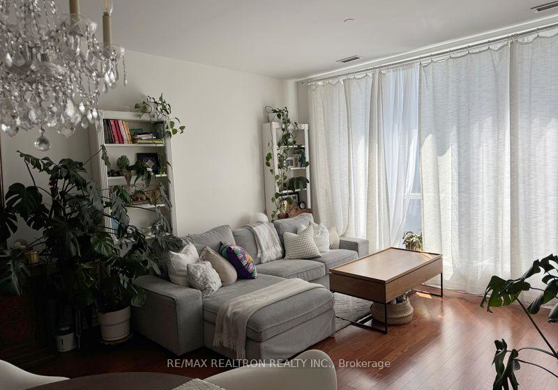 980-yonge-street-toronto-toronto-ontario-c13599778