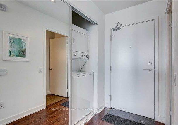 121-mcmahon-drive-toronto-north-york-ontario-c13600040