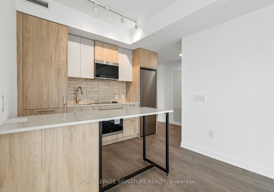 10-oak-street-toronto-toronto-ontario-c13600054
