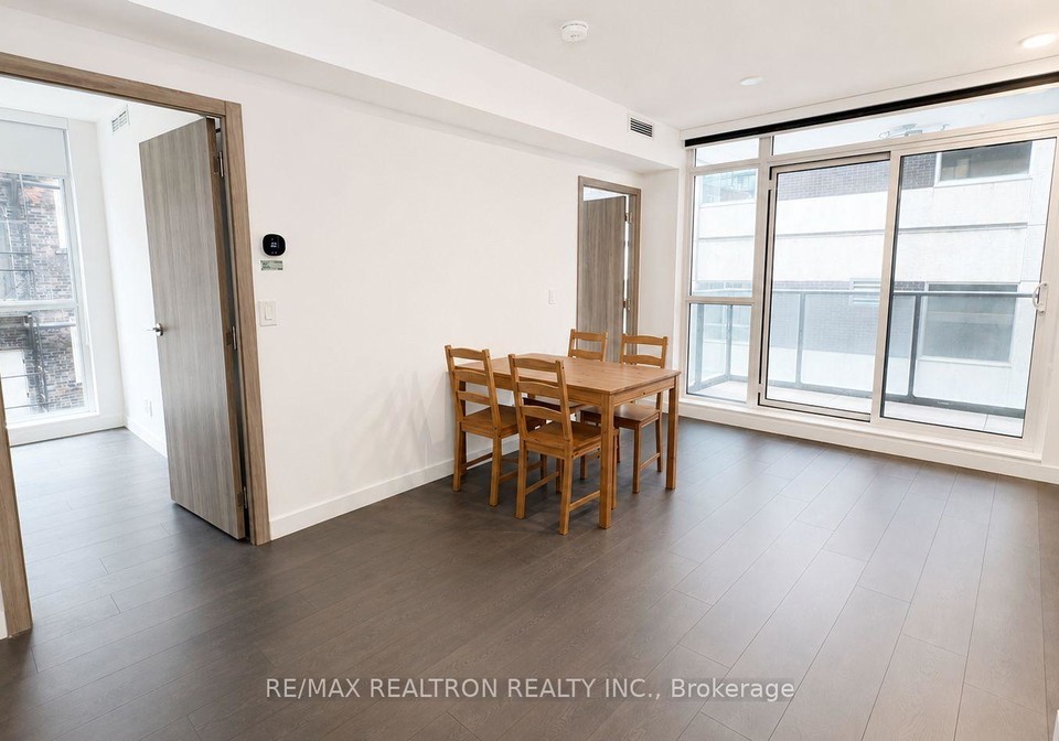 38-widmer-street-toronto-toronto-ontario-c13600208