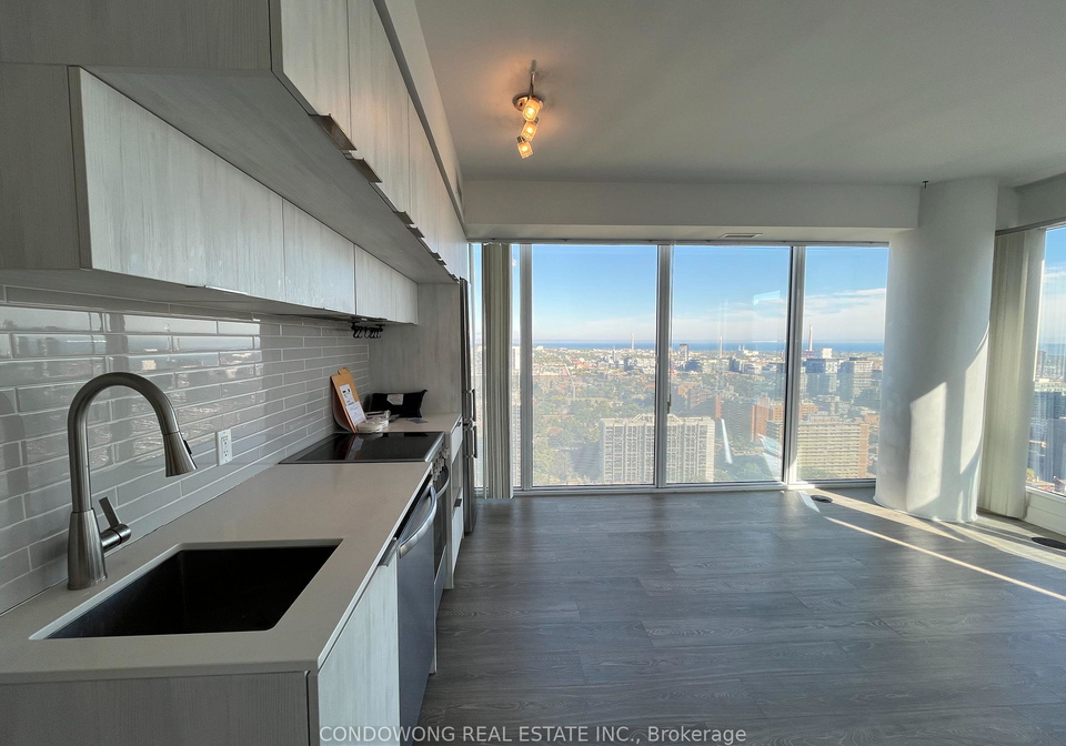 181-dundas-street-e-toronto-toronto-ontario-c13600254