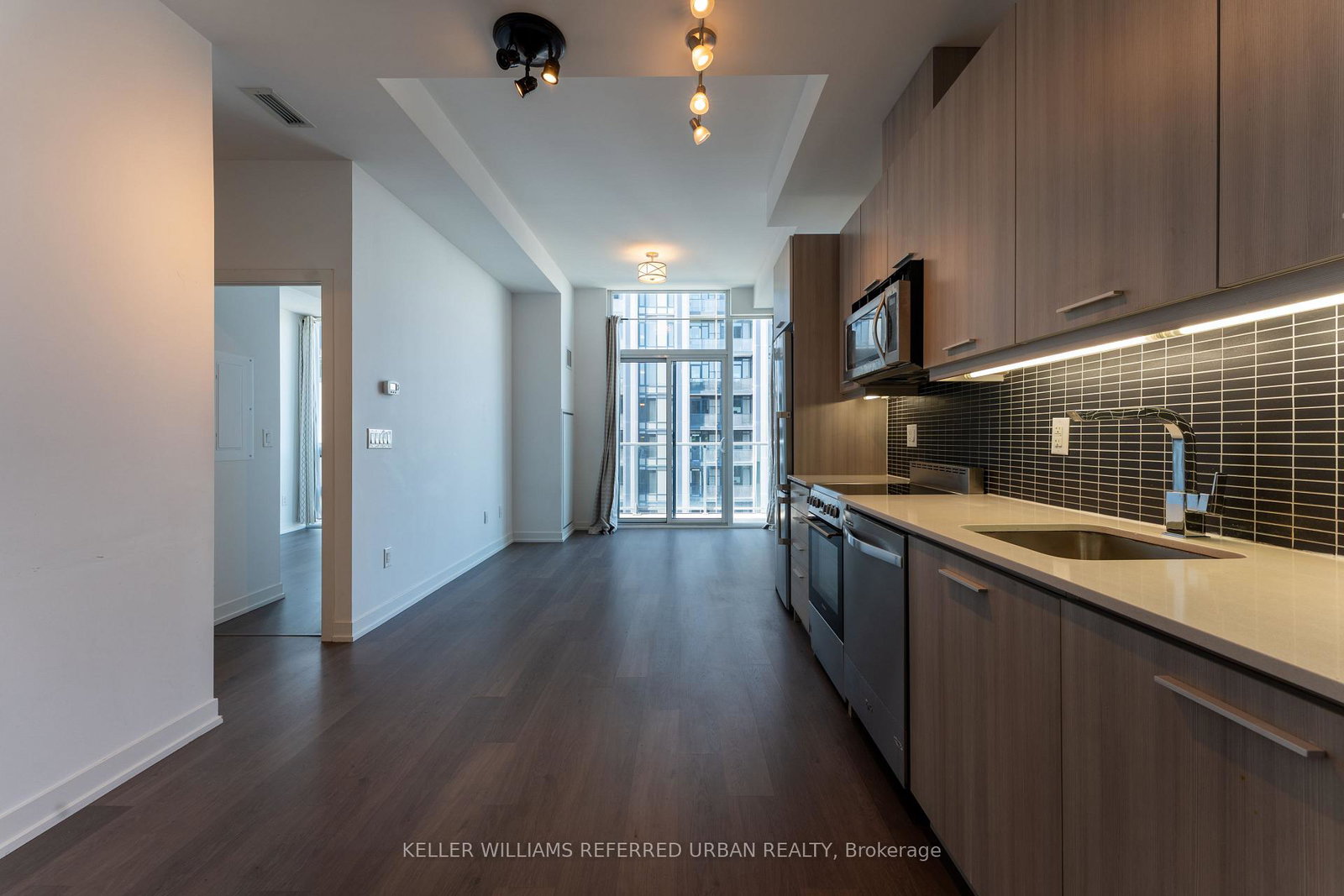 105-george-street-toronto-toronto-ontario-c13600490