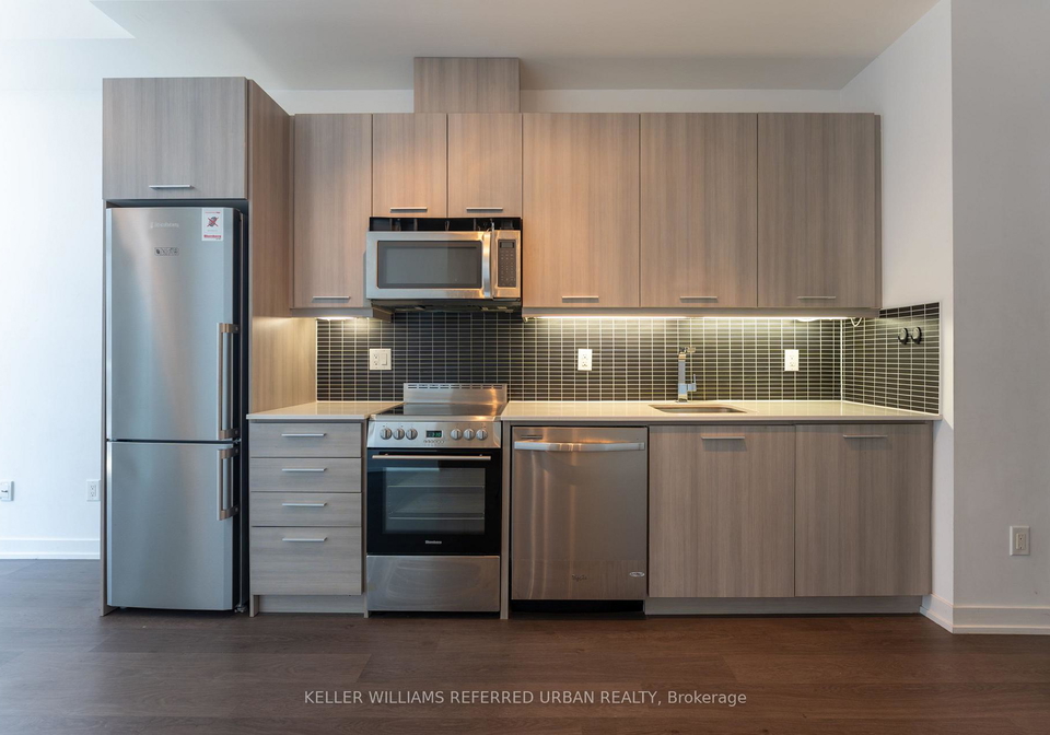 105-george-street-toronto-toronto-ontario-c13600490