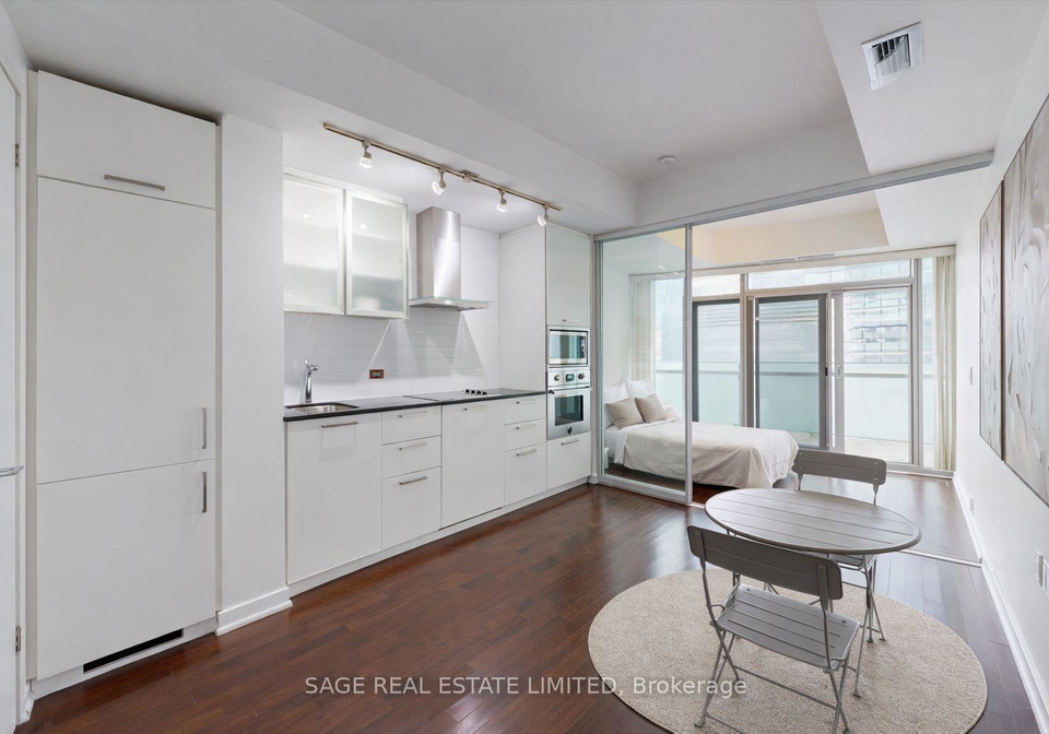 12-york-street-toronto-toronto-ontario-c13600586