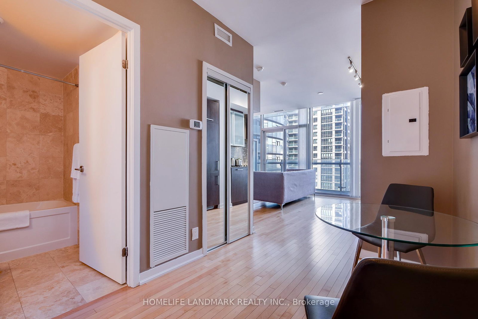 14-york-street-toronto-toronto-ontario-c13600688