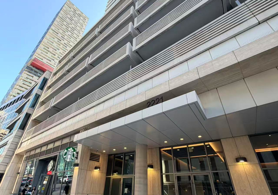 2221-yonge-street-toronto-toronto-ontario-c13600806