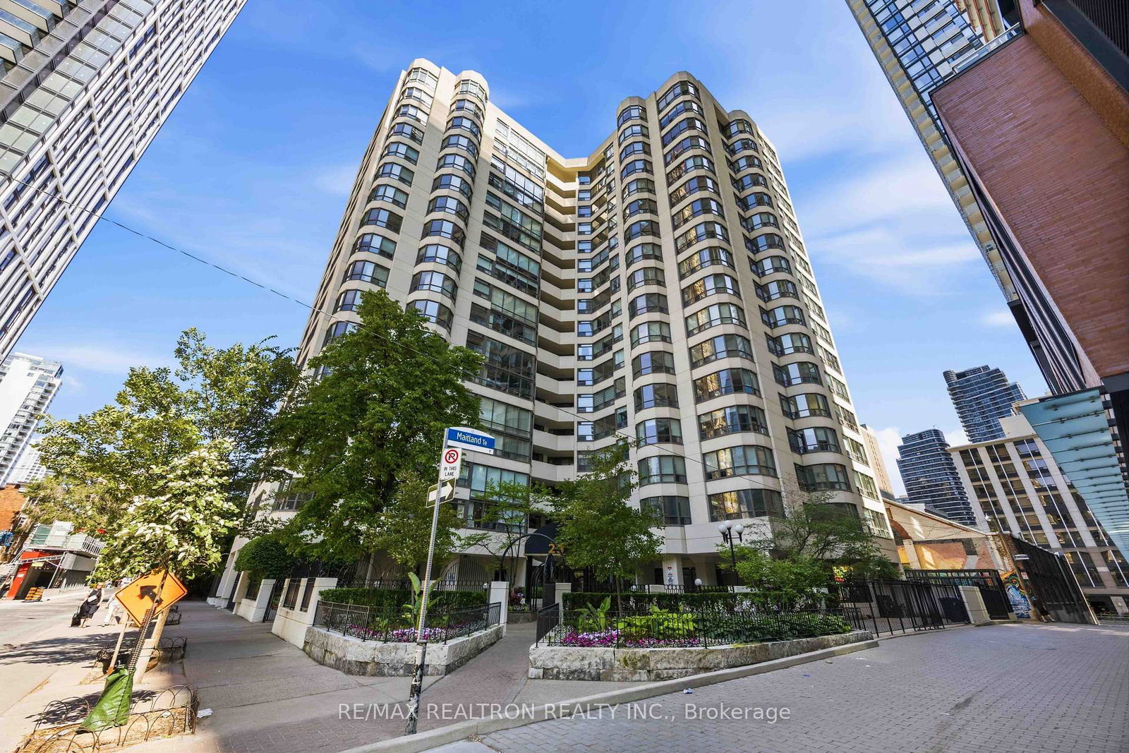 25-maitland-street-toronto-toronto-ontario-c13600884