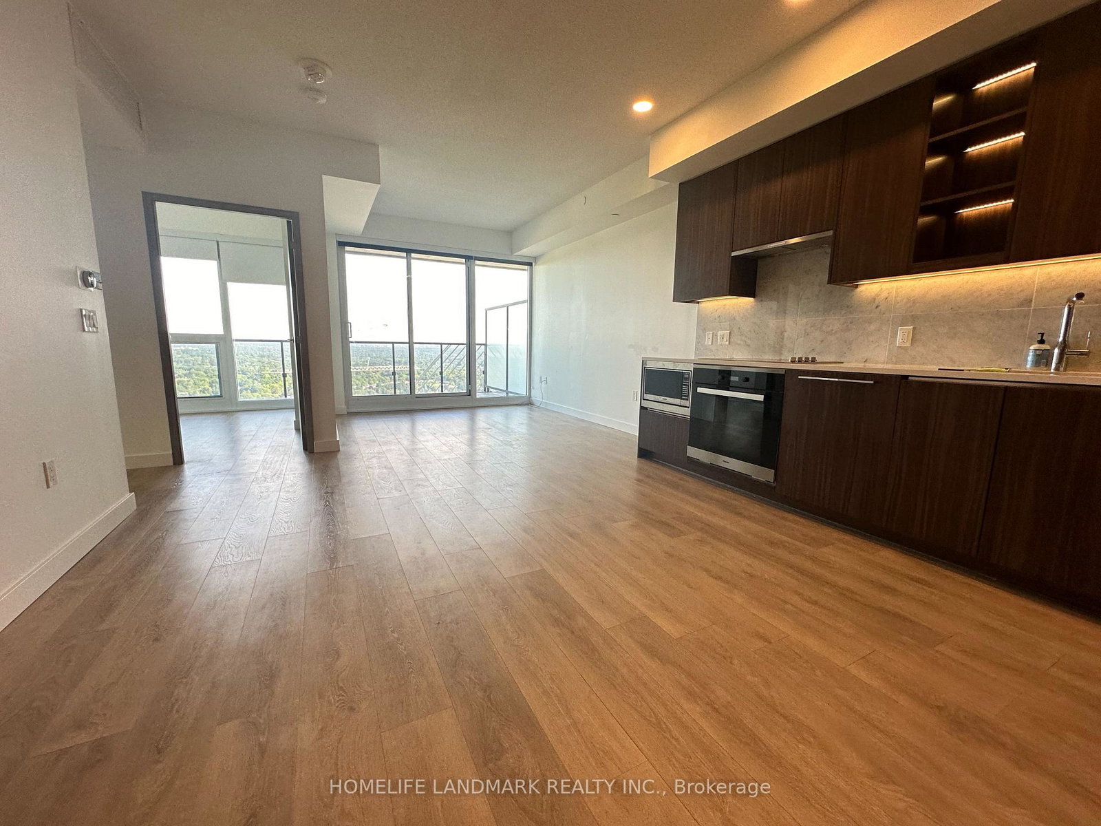85-mcmahon-drive-toronto-north-york-ontario-c13600976