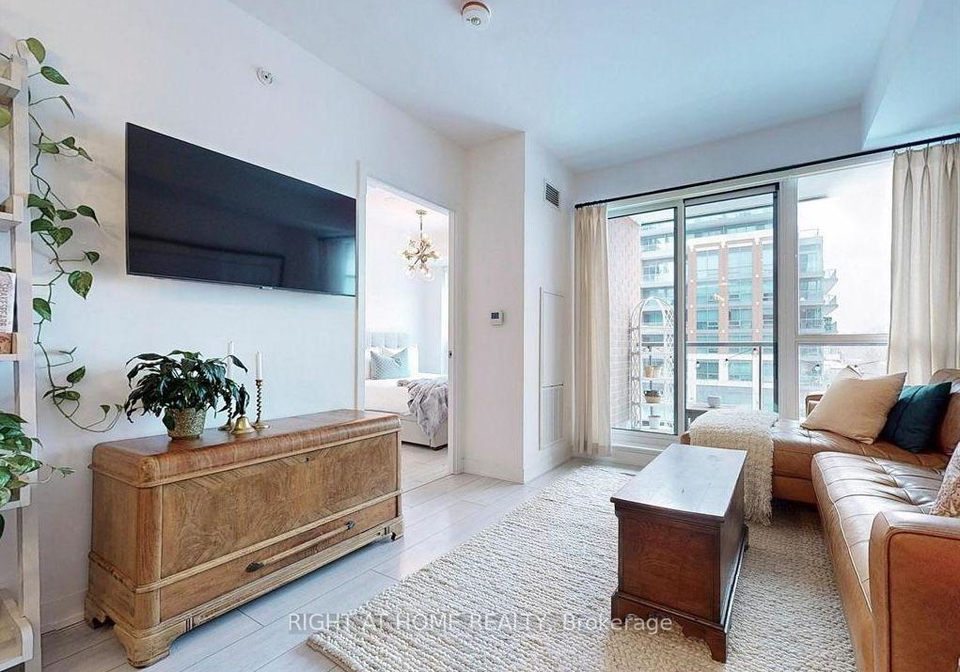 31-tippett-road-toronto-toronto-ontario-c13601070