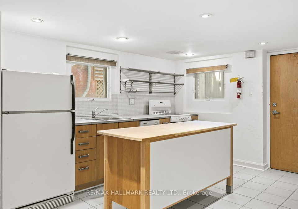 321-palmerston-boulevard-toronto-toronto-ontario-c13601150