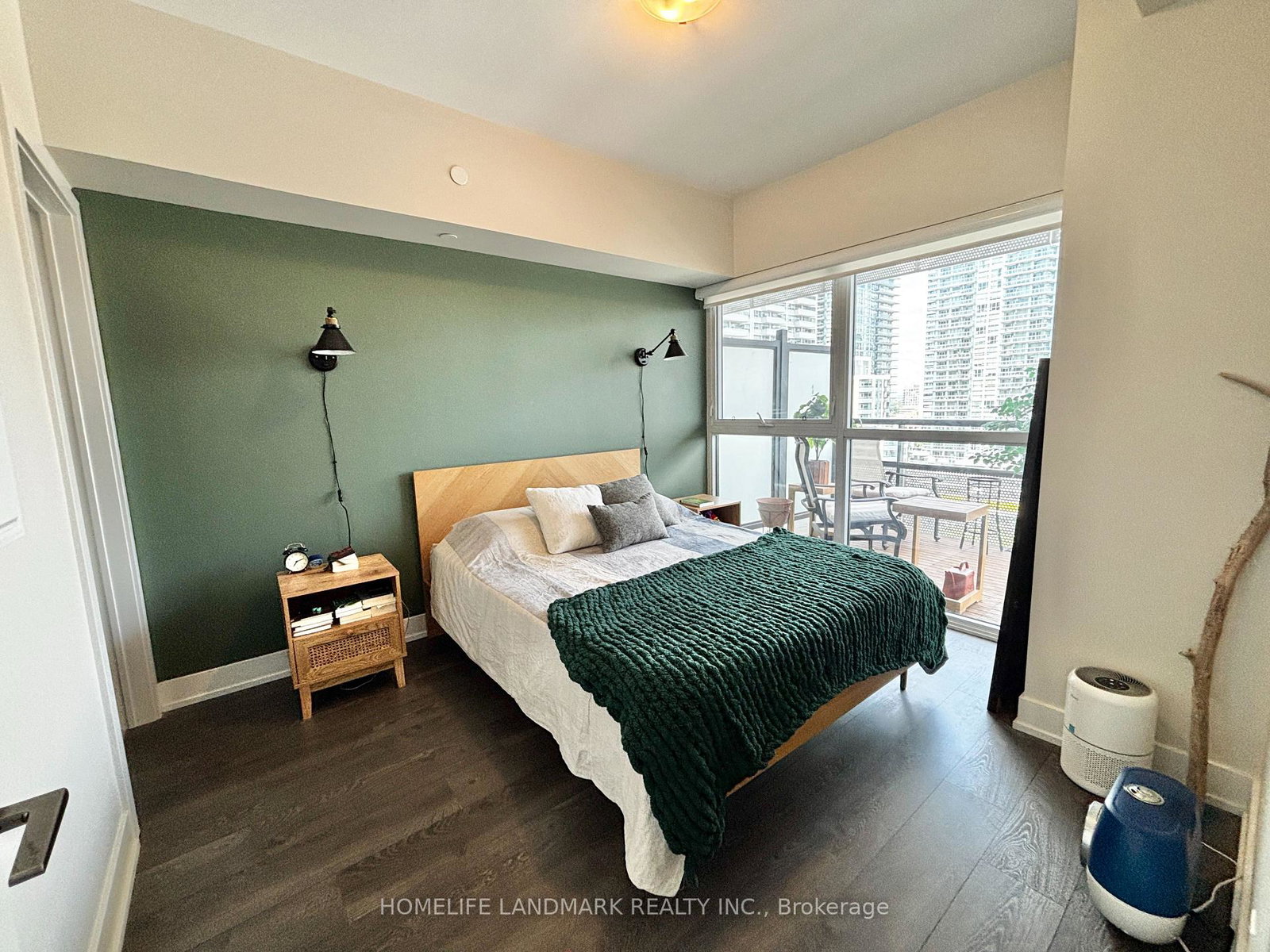 11-lillian-street-toronto-toronto-ontario-c13601256
