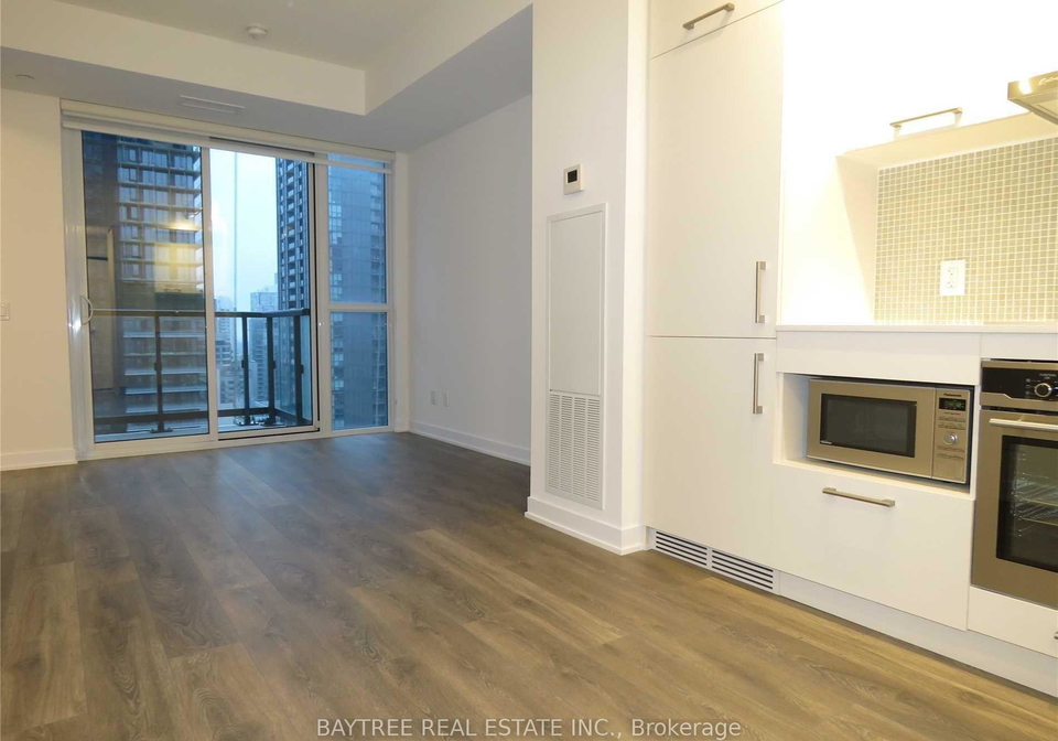 87-peter-street-toronto-toronto-ontario-c13601332
