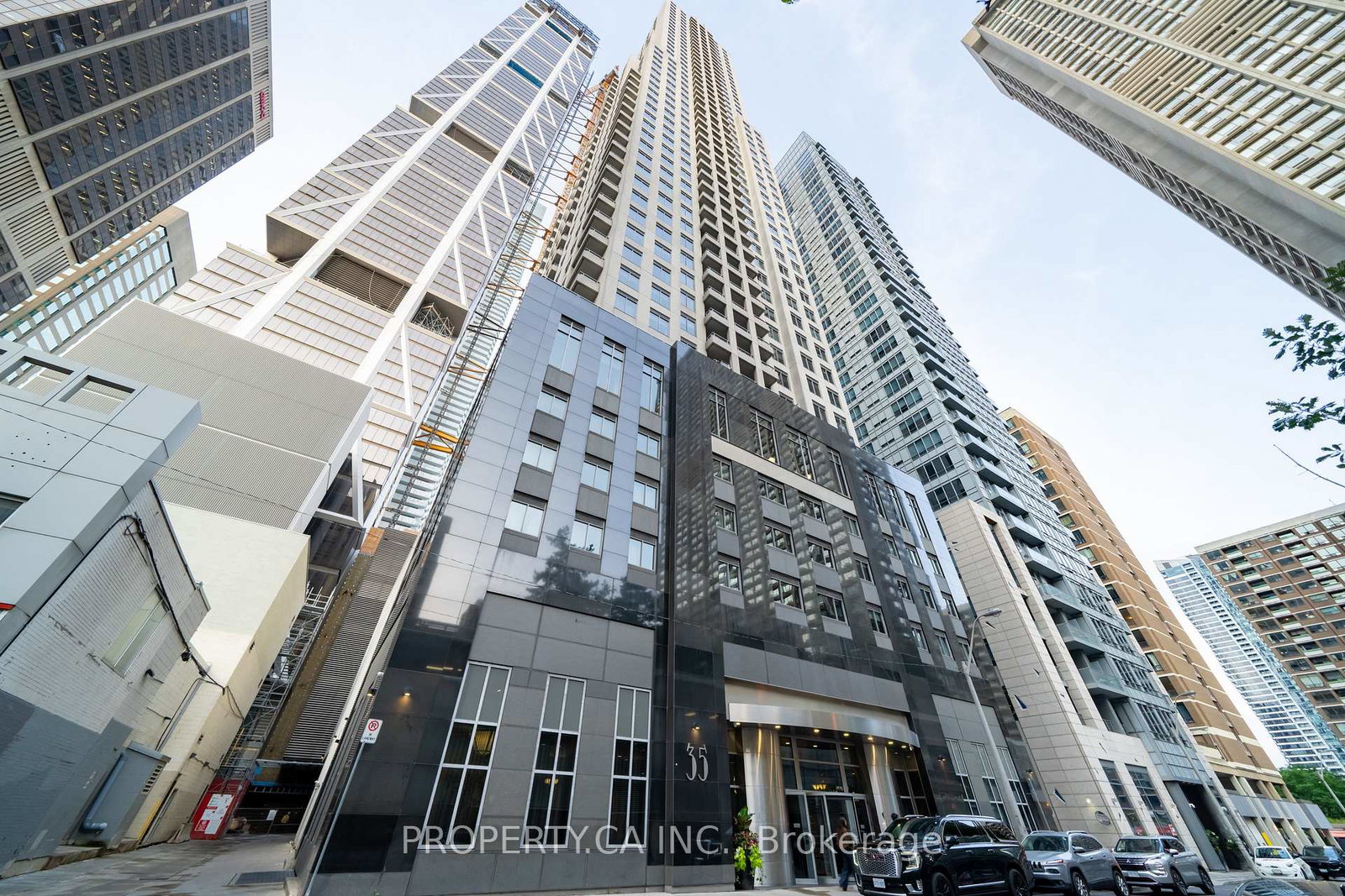 35-balmuto-street-toronto-toronto-ontario-c13601408