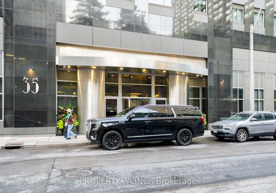 35-balmuto-street-toronto-toronto-ontario-c13601408